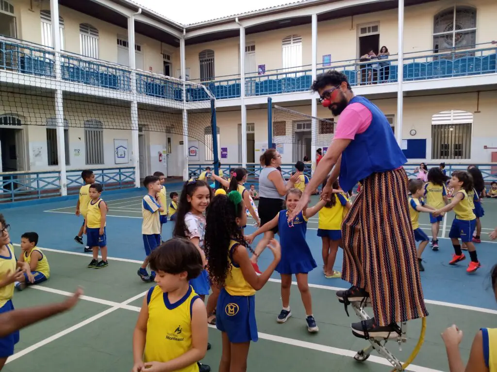 IMG_20230327_172543274_BURST000_COVER_TOP