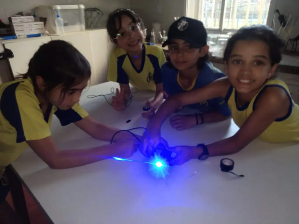 WhatsApp Image 2023-09-27 at 09.07.05 (5)