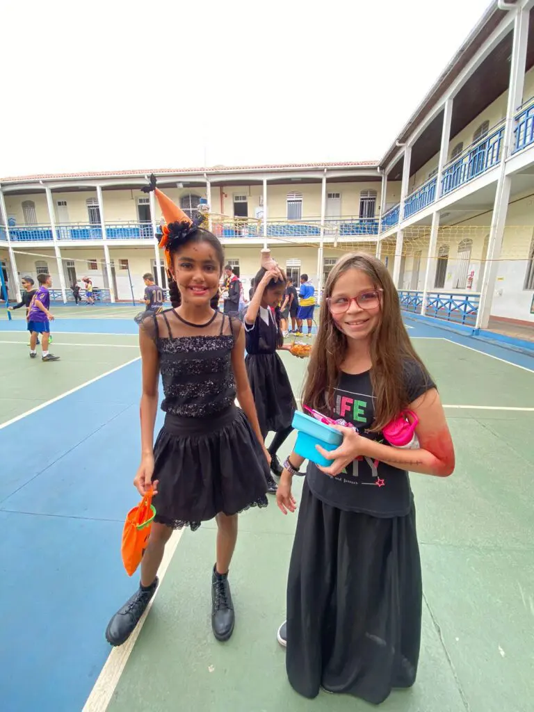 WhatsApp Image 2023-10-27 at 11.06.23 (1)