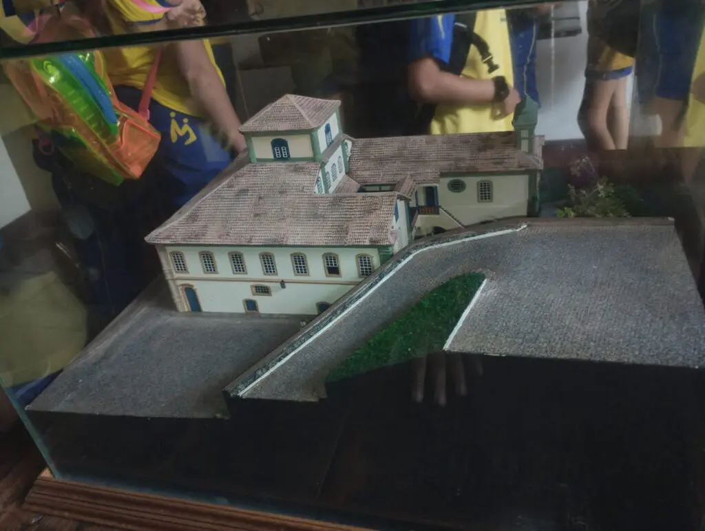 WhatsApp Image 2023-11-29 at 08.18.20 (1)