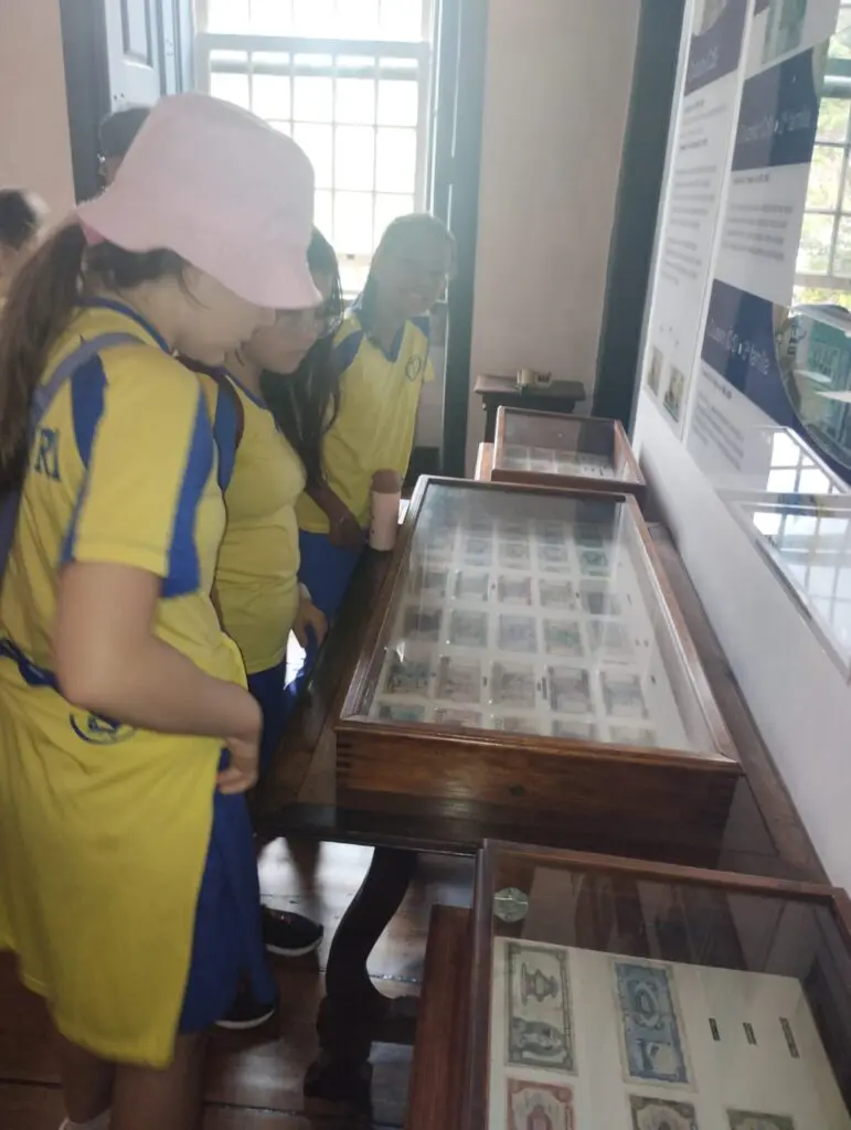 WhatsApp Image 2023-11-29 at 08.18.21 (2)