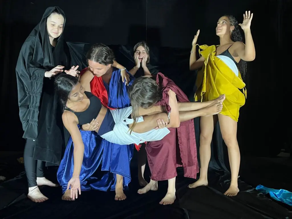 WhatsApp Image 2023-11-30 at 18.59.37