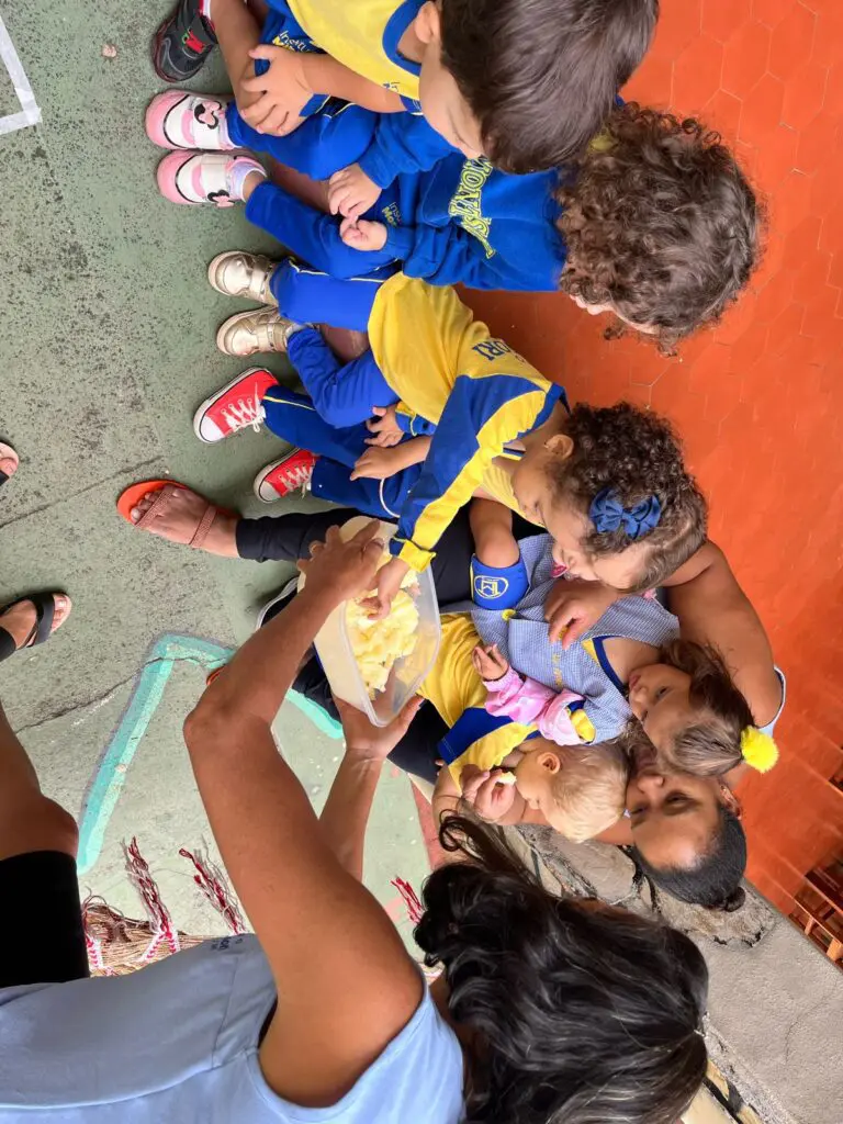 4a30319e-811c-4c4b-a83e-72a0ea1490d1