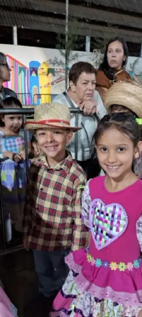 20250614_180129 Média