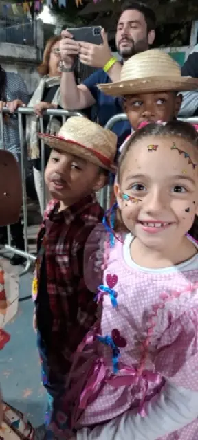 20250614_180213 Média