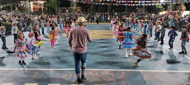 20250614_180529 Média