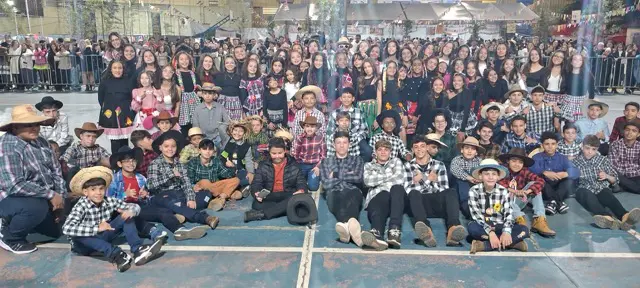 20250614_211643 Média