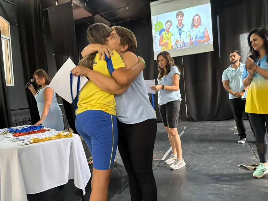 WhatsApp Image 2025-10-17 at 15.12.42 (1)