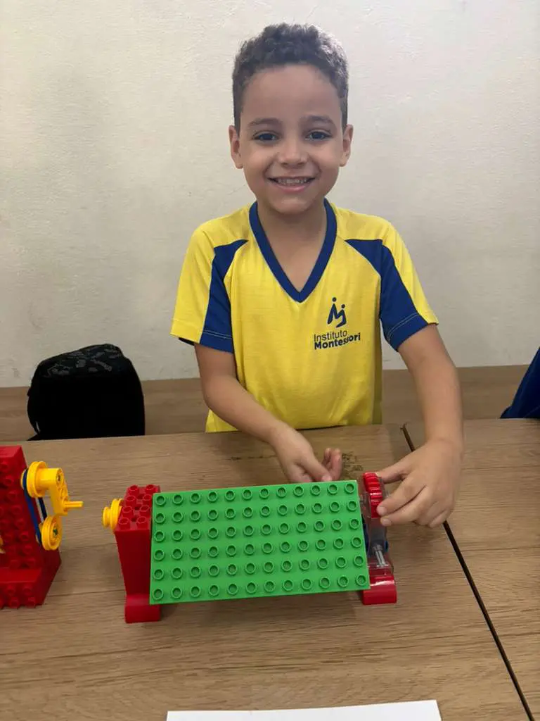 WhatsApp Image 2025-10-18 at 10.08.00