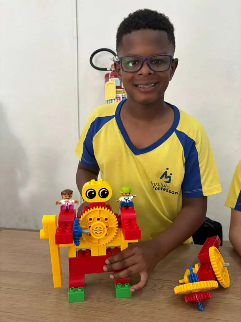 WhatsApp Image 2025-10-18 at 10.08.15 (1)