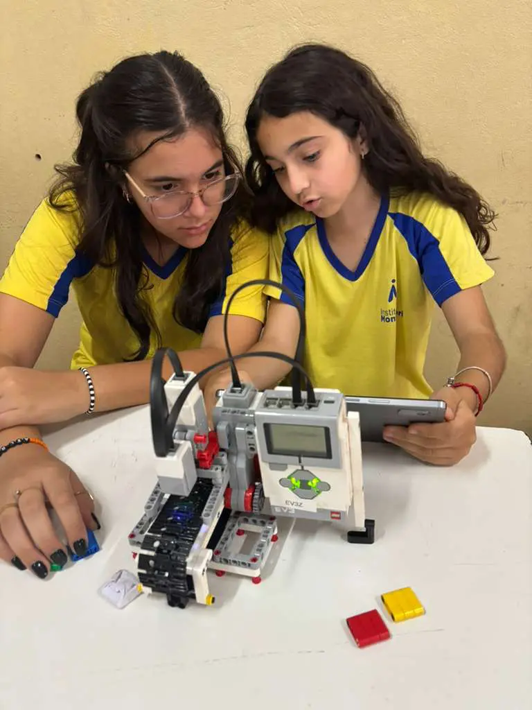 WhatsApp Image 2025-10-18 at 10.12.01 (2)