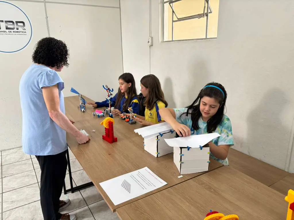 WhatsApp Image 2025-10-18 at 10.34.20 (1)